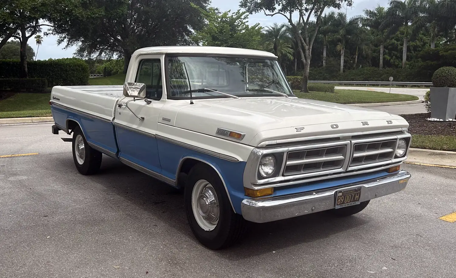 1971 Ford F-250 Sport Custom Camper Special