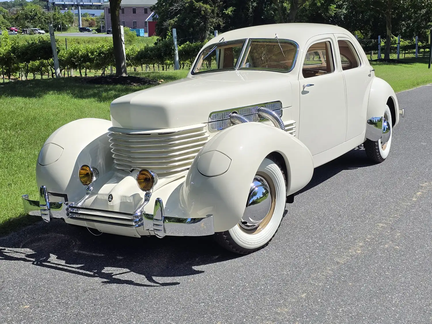 1937 Cord 812 Custom Berline