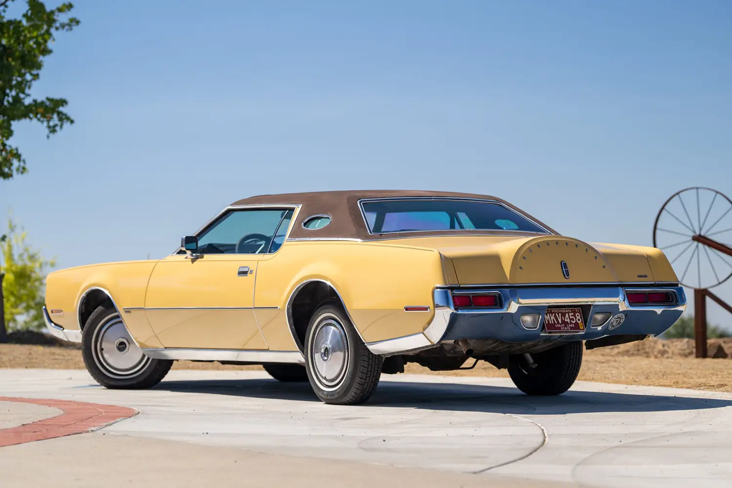 1972 Lincoln Continental Mark IV