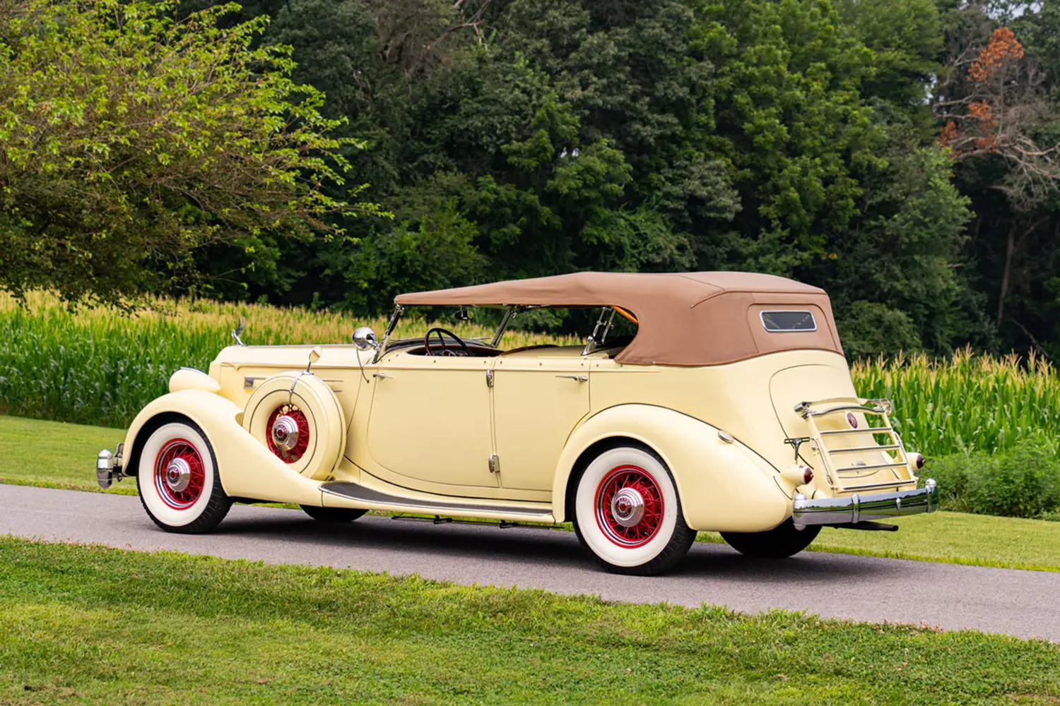 1936 Packard 1407 Twelve Sport Phaeton