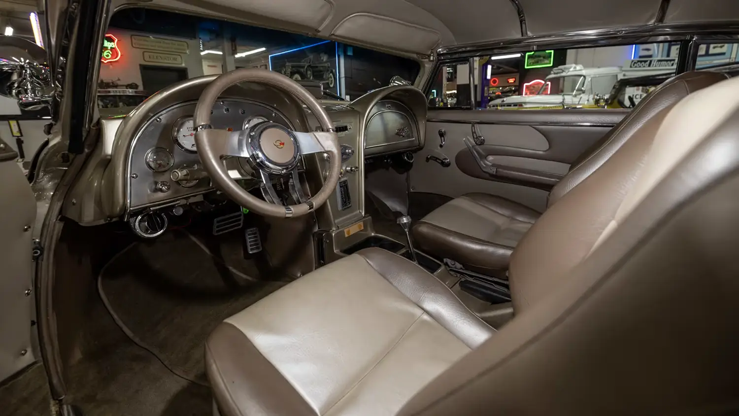 1952 Chevrolet Custom Coupe