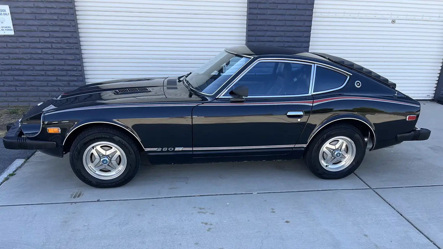 1978 Datsun 280Z Black Pearl Edition