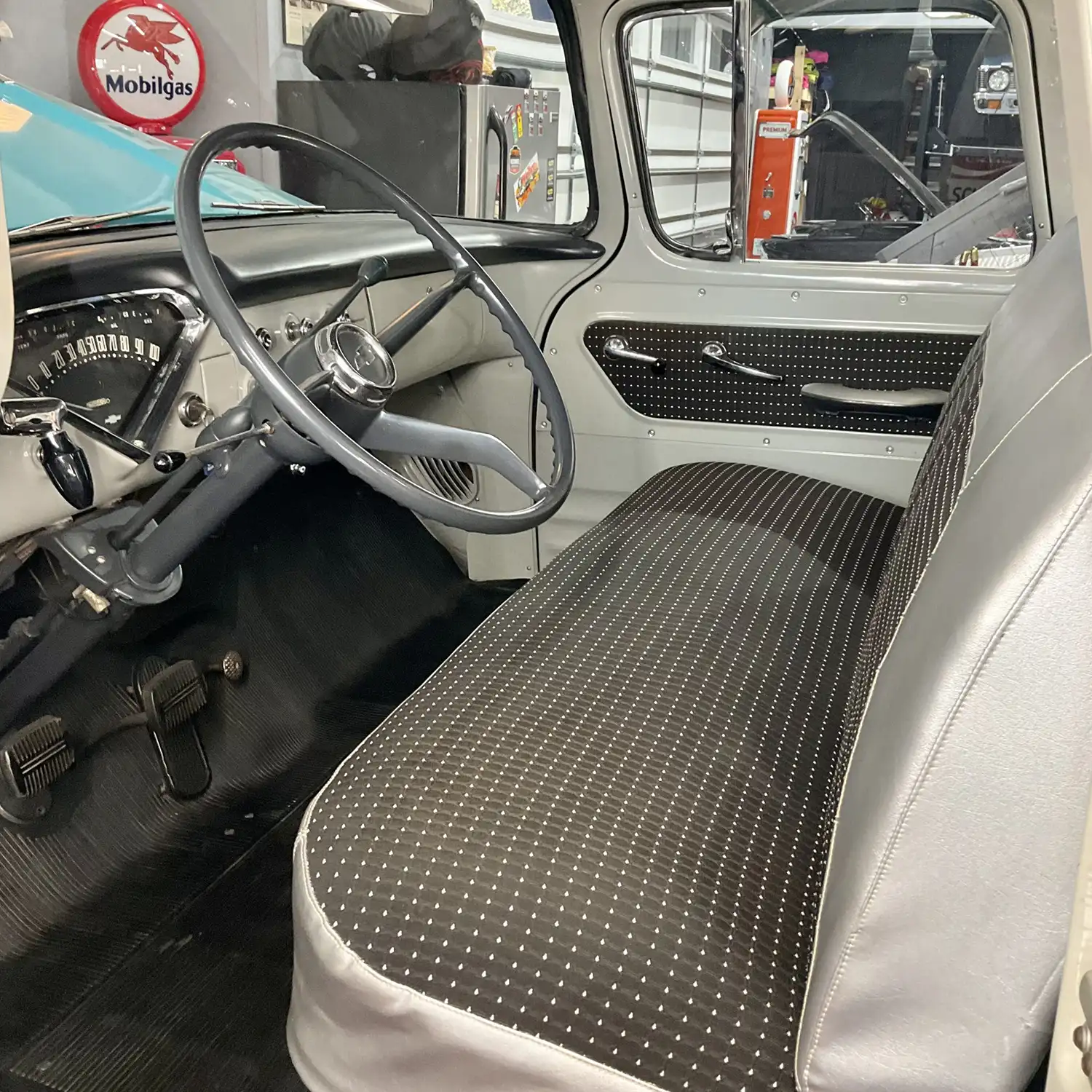 1957 Chevrolet 3100 Cameo
