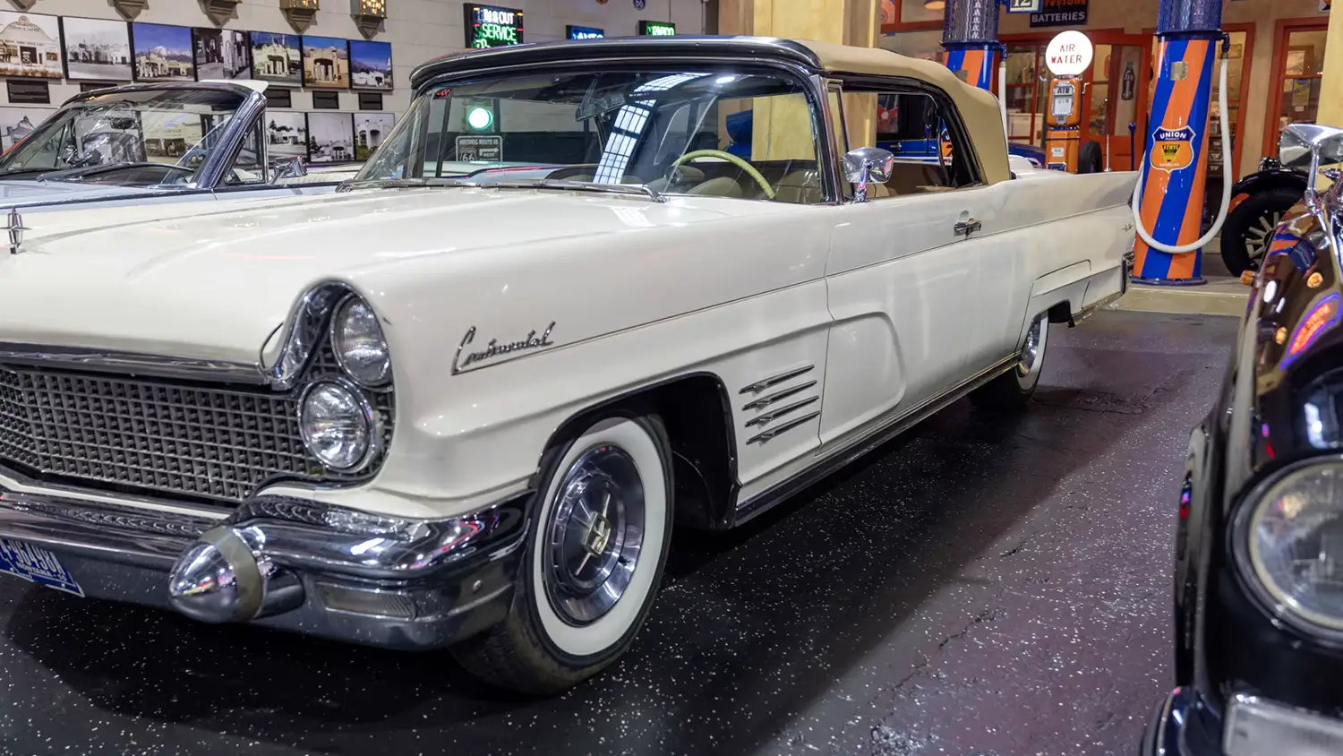 1960 Lincoln Continental Mark V Convertible