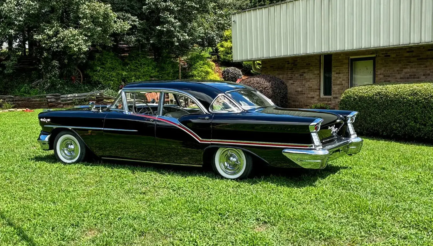 1957 Oldsmobile Starfire 98 Sedan