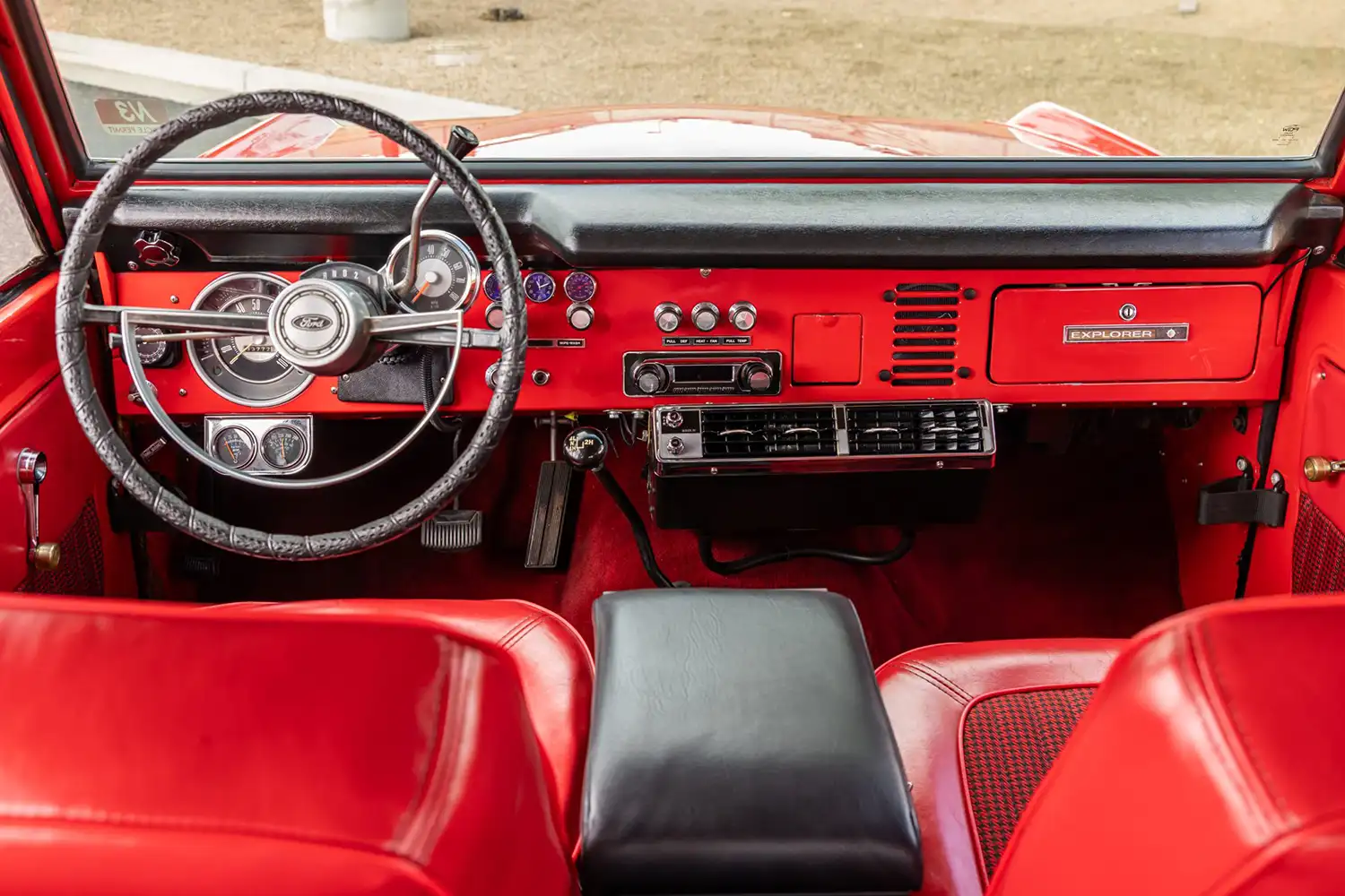 1974 Ford Bronco 302