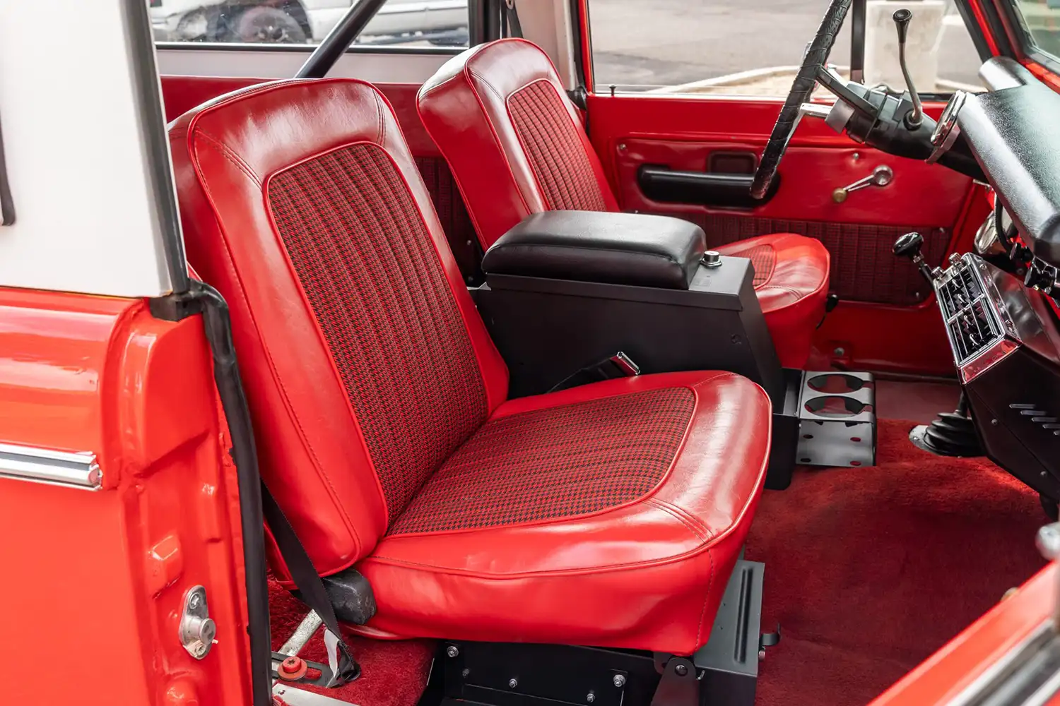1974 Ford Bronco 302