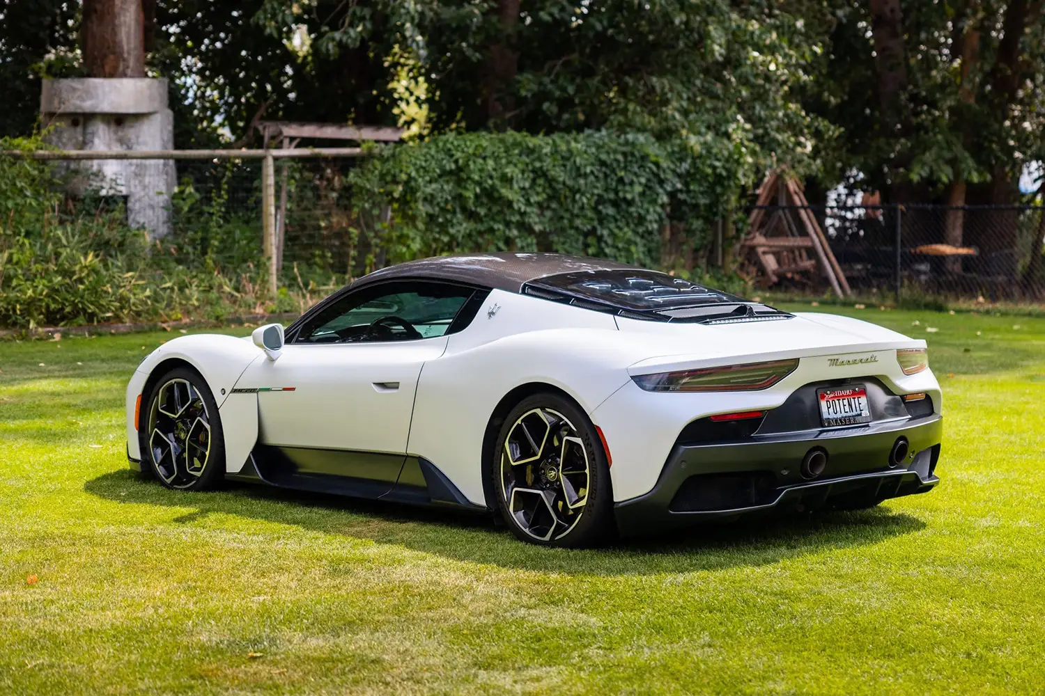 Matte White, Wild Heart: The 2022 Maserati MC20 Coupe