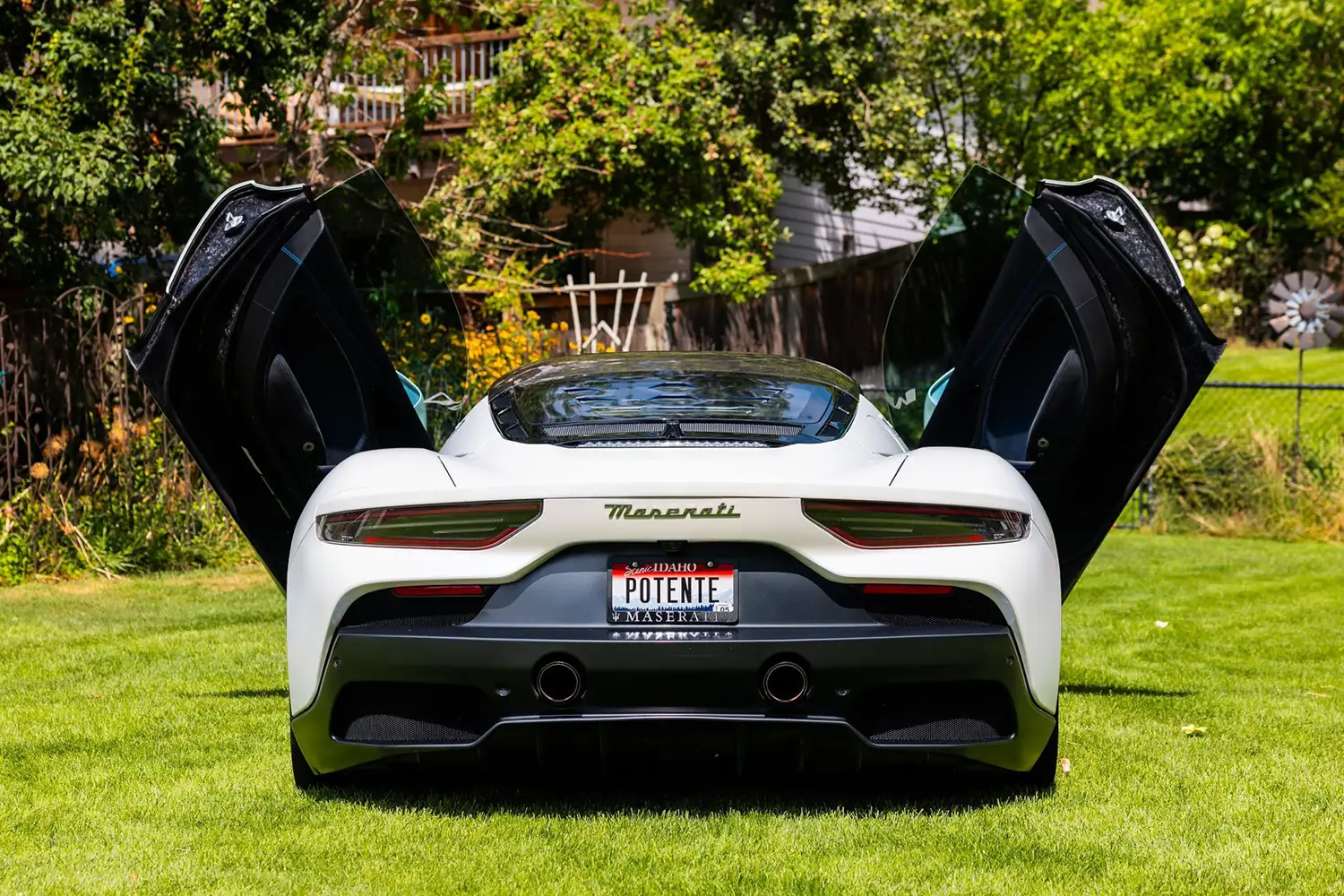 Matte White, Wild Heart: The 2022 Maserati MC20 Coupe