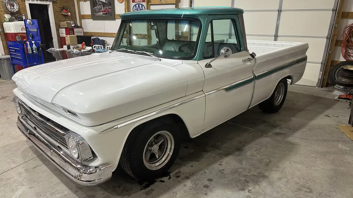 1965 Chevrolet C10 Custom Pickup