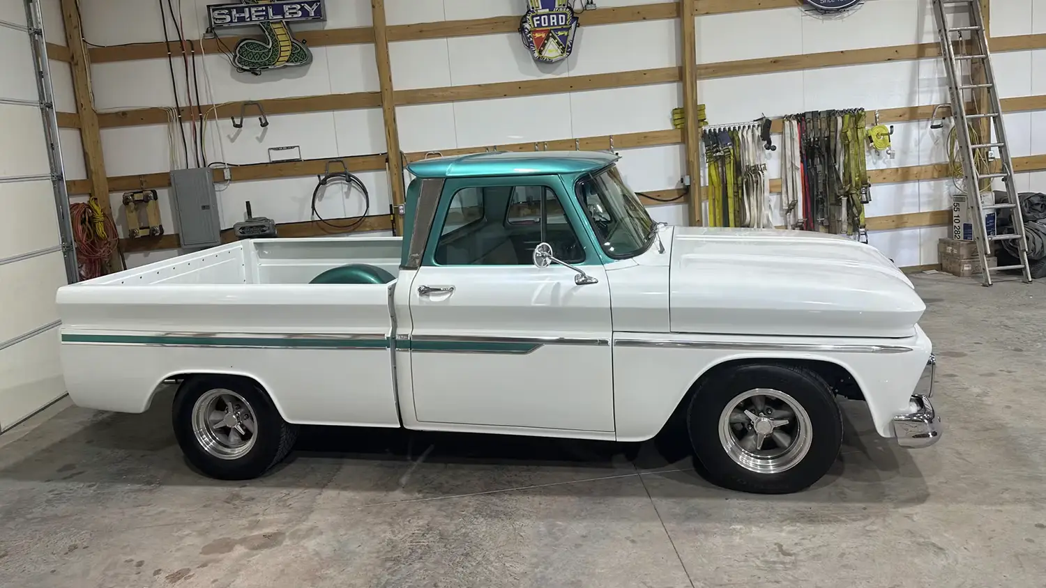 1965 Chevrolet C10 Custom Pickup