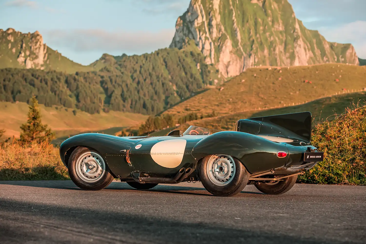 Jaguar D-Type XKD 551