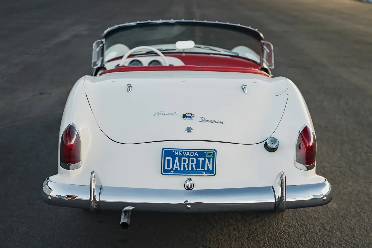 1954 Kaiser Darrin
