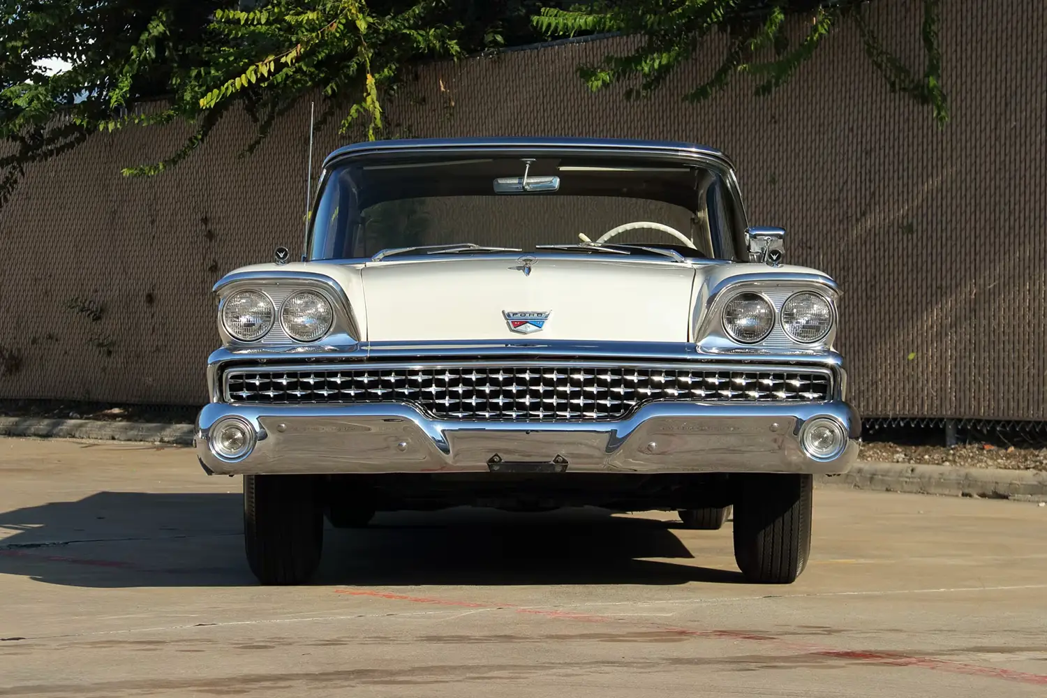 1959 Ford Fairlane 500 Galaxie Sunliner