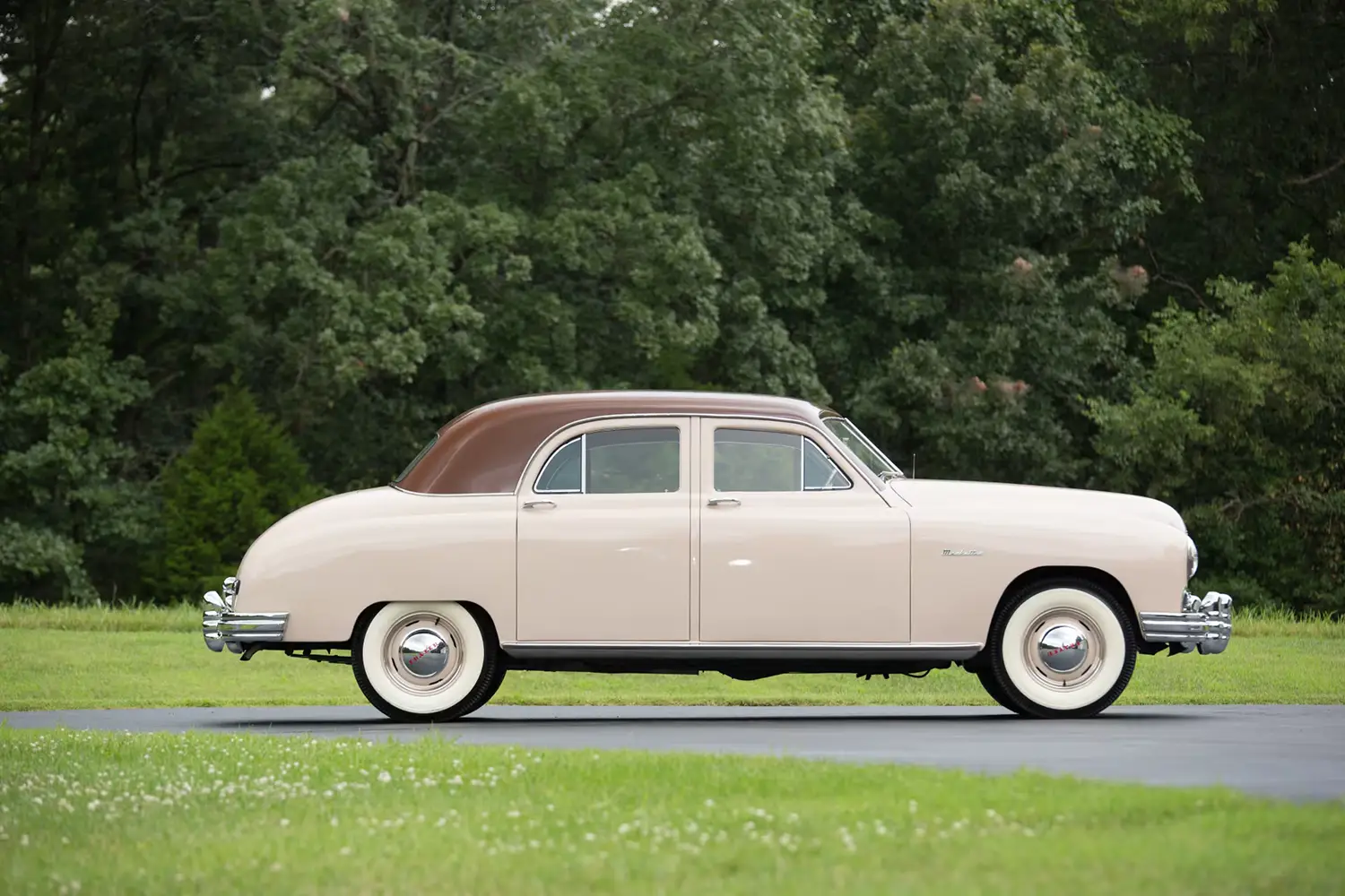 1947 Frazer Manhattan Sedan