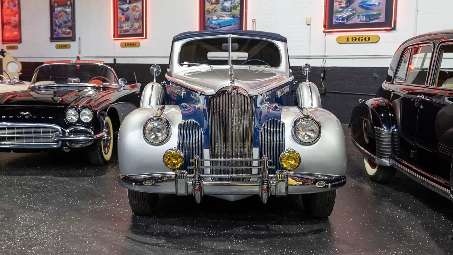 1941 Packard 160 Convertible Coupe