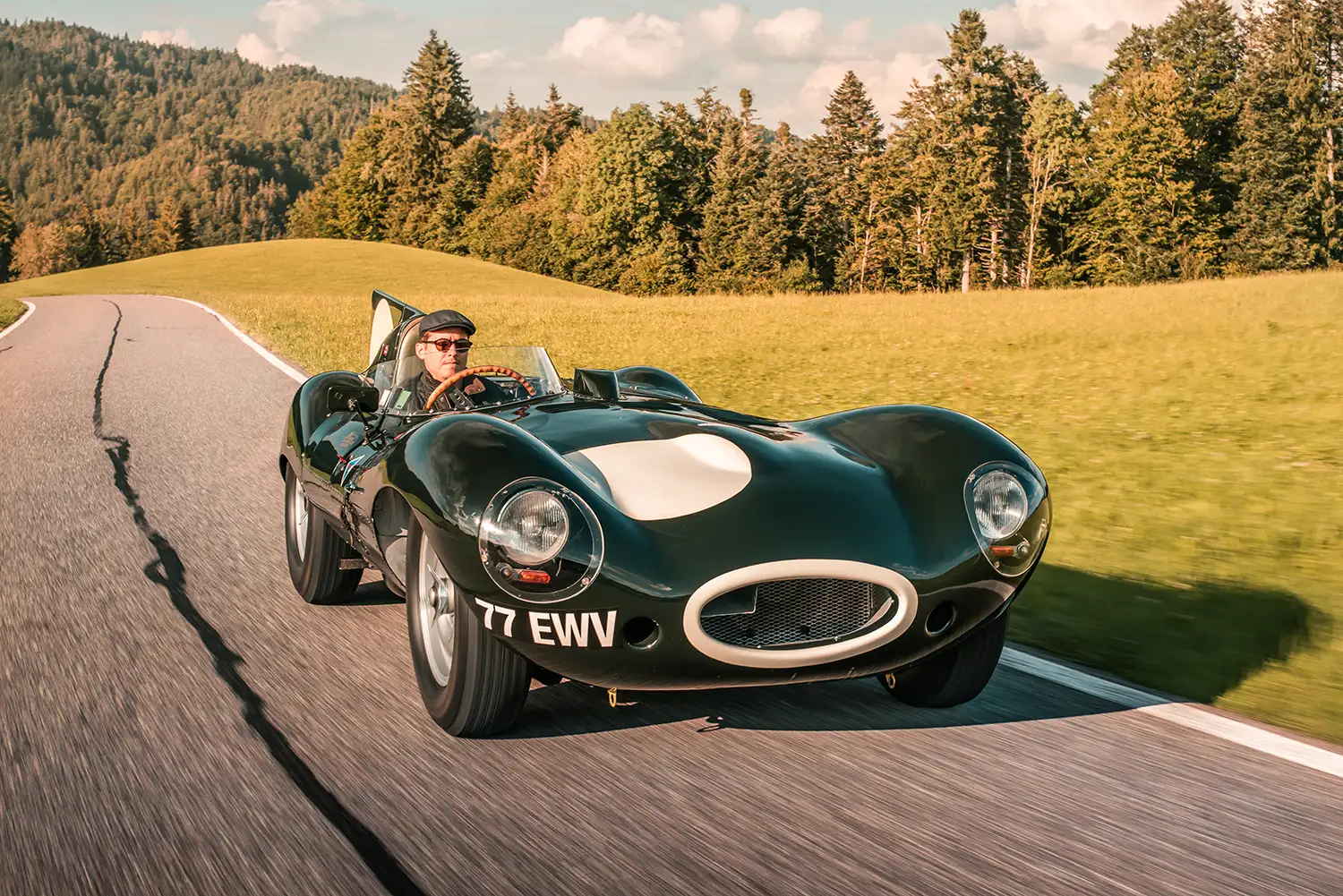 Jaguar D-Type XKD 551