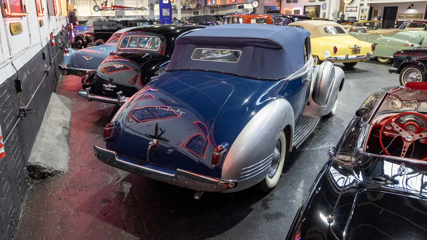 1941 Packard 160 Convertible Coupe