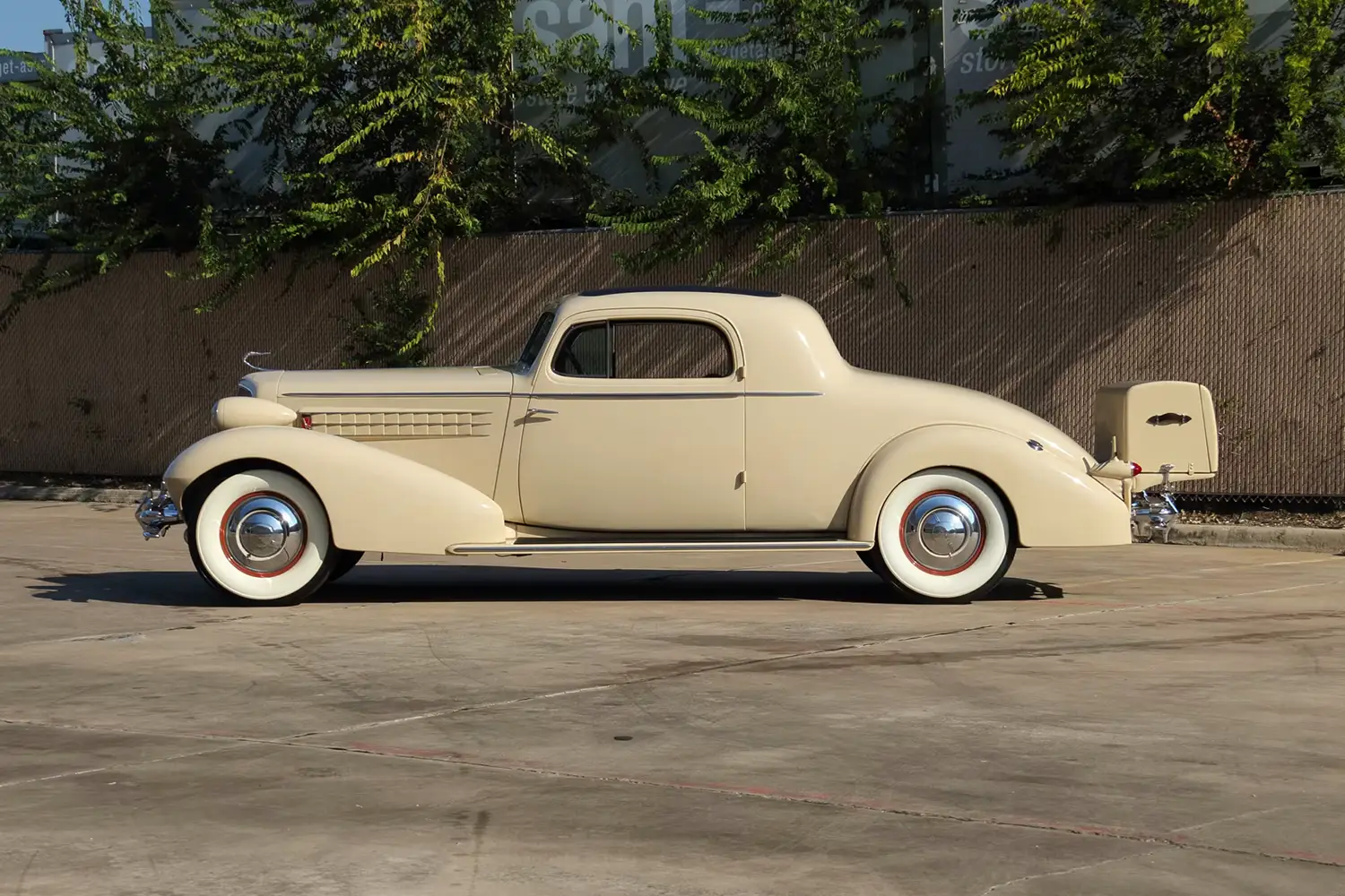 1934 Cadillac 355D Eight Stationary Coupe