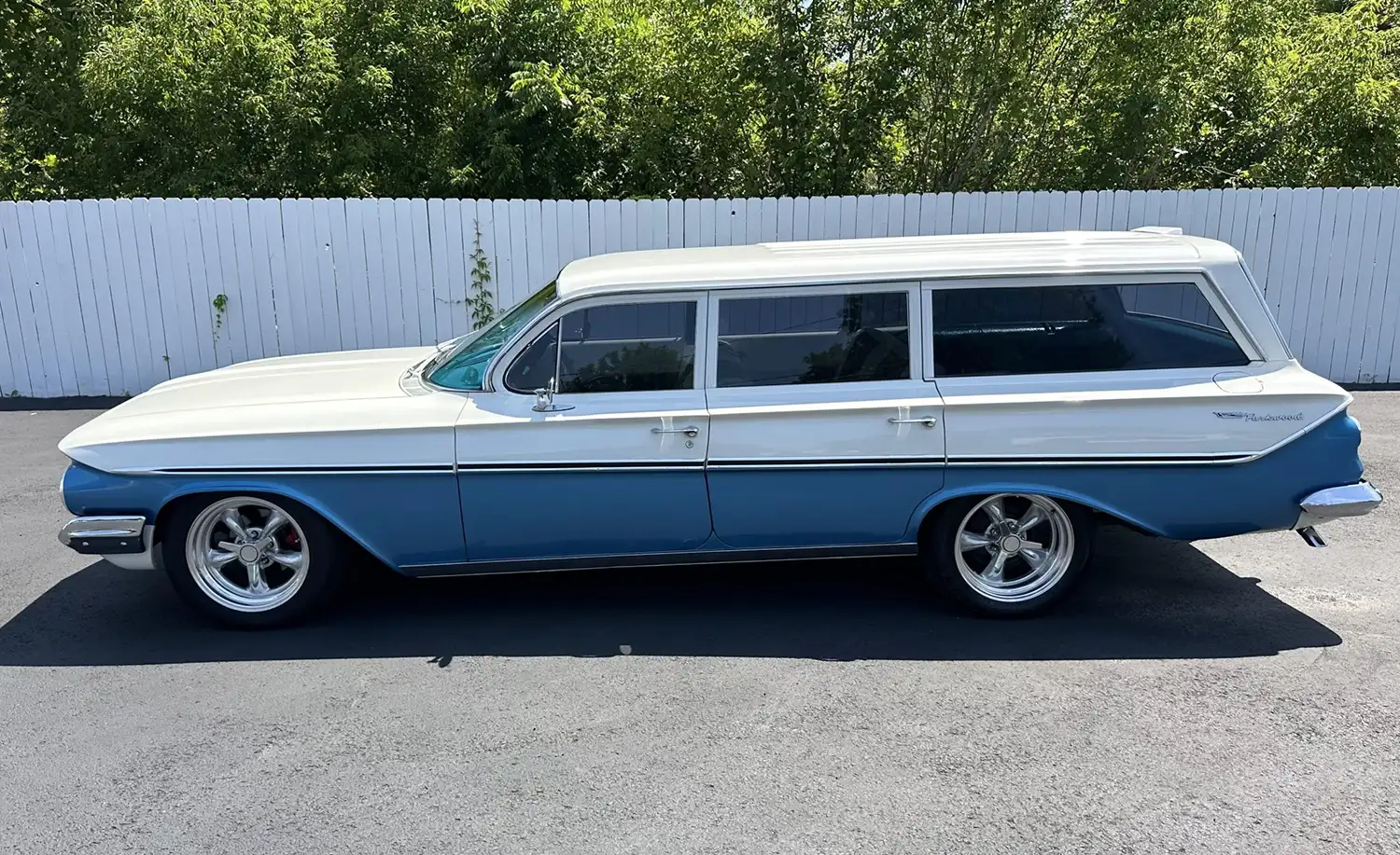 1961 Chevrolet Parkwood Wagon