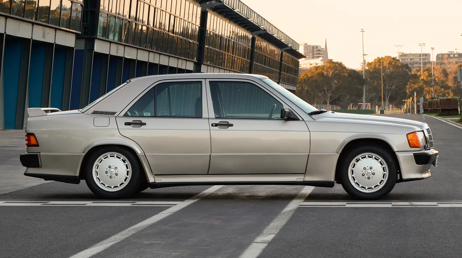 1985 Mercedes-Benz 190 E