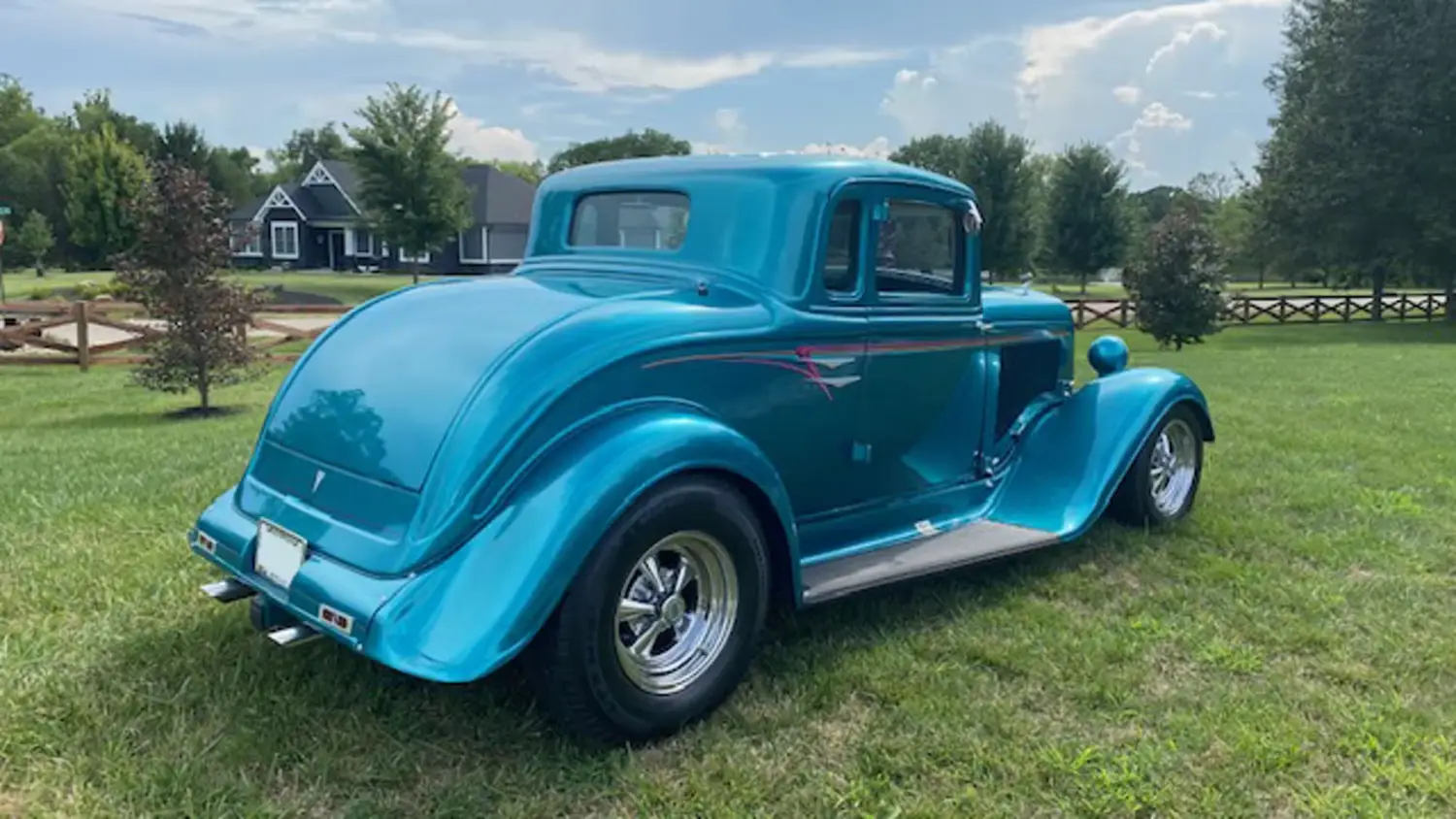 1933 Plymouth Deluxe Coupe
