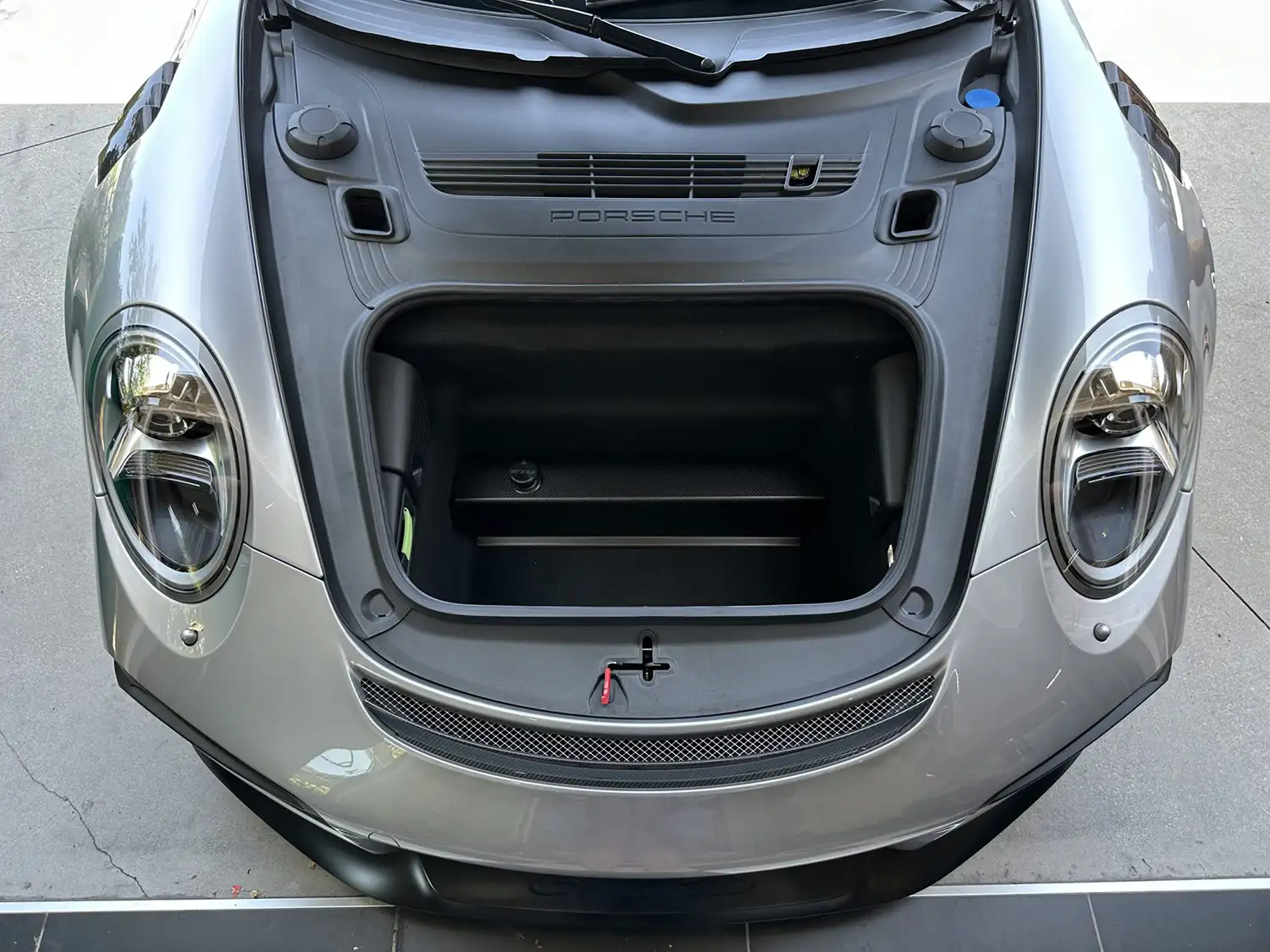 2018 Porsche 911 GT2 RS Weissach