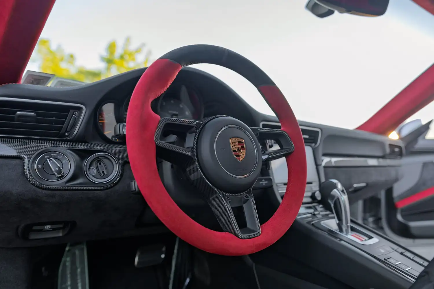 2018 Porsche 911 GT2 RS Weissach