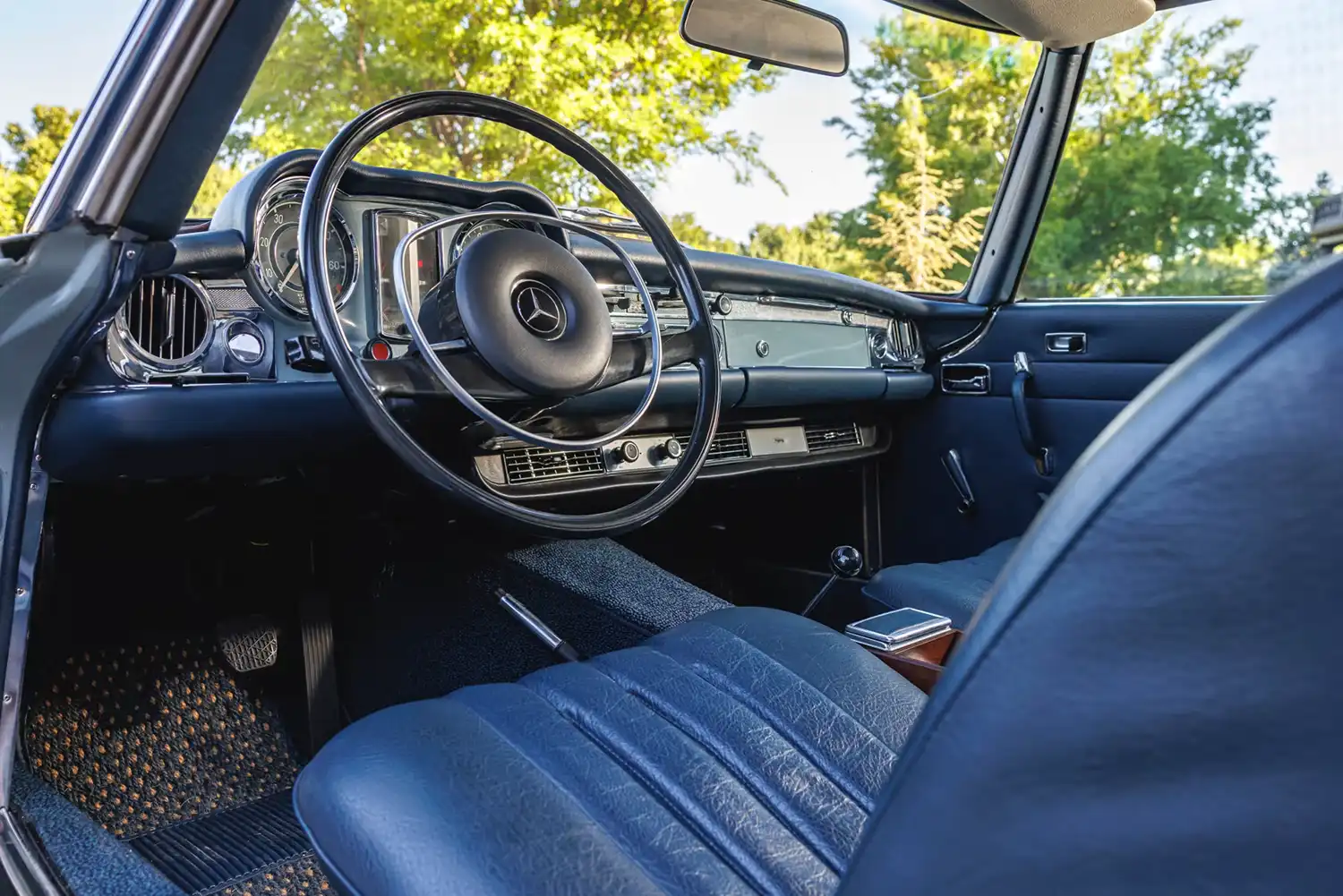 1970 Mercedes-Benz 280SL Pagoda