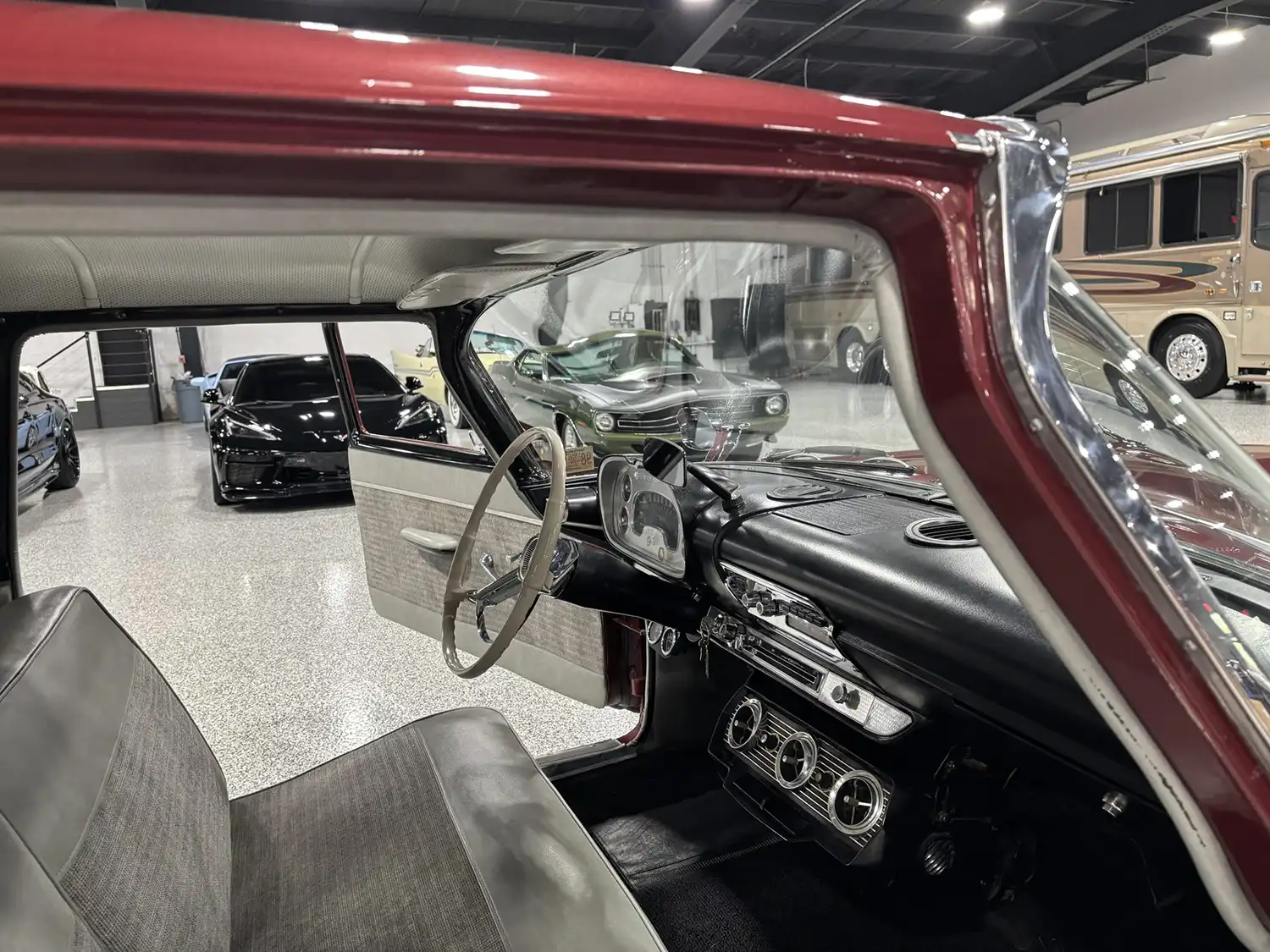 1958 Plymouth Deluxe Suburban