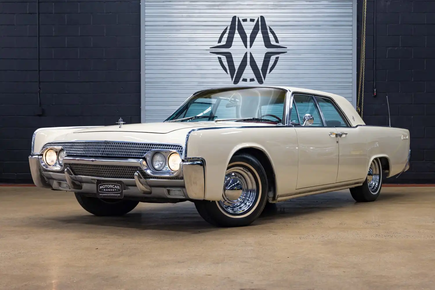 1961 Lincoln Continental