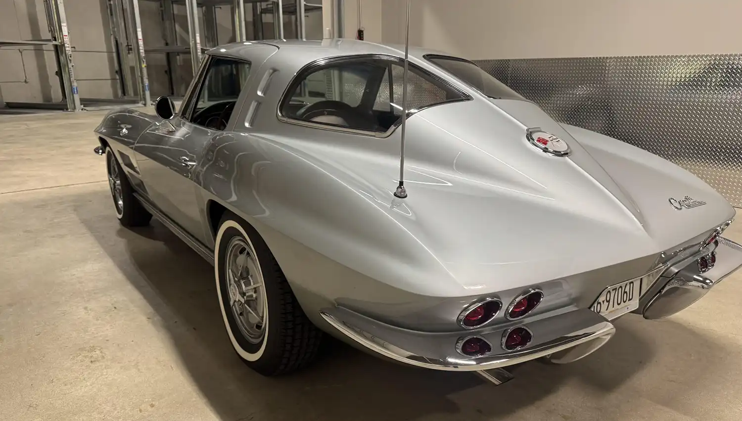 1963 Chevrolet Corvette coupe