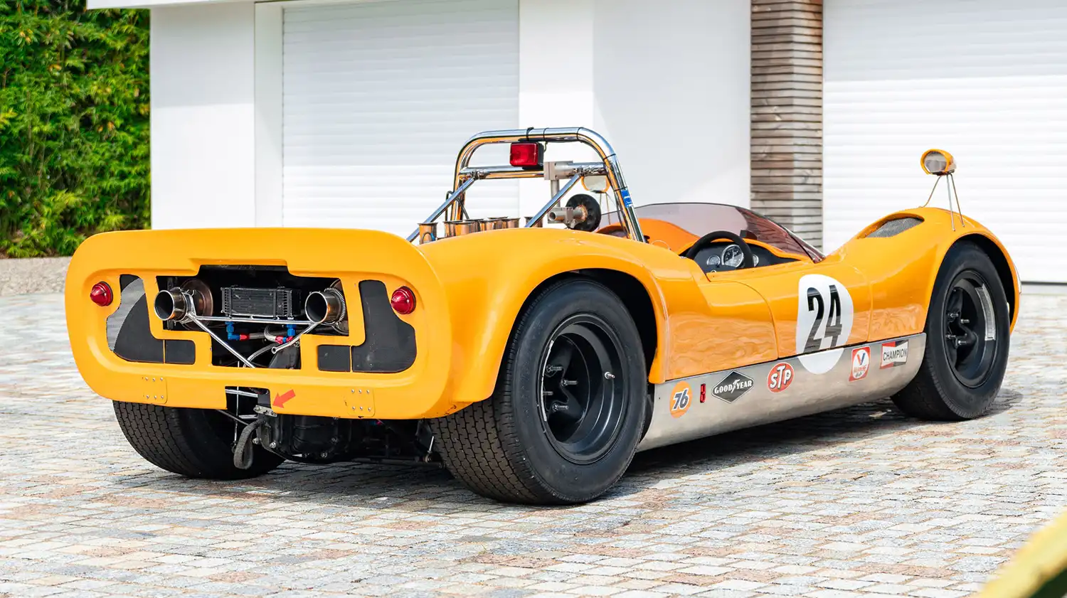 1966 McLaren M1B