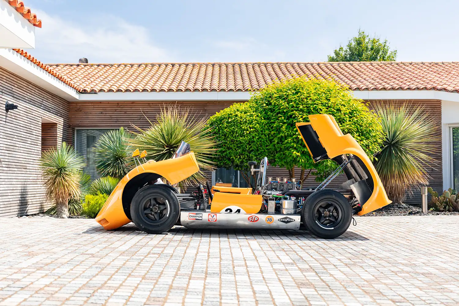 1966 McLaren M1B