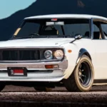 1975_nissan_skyline-2000-gt-kenmeri_Web-50400-75-Nissan-Skyline-1-60163-pp8NYQ