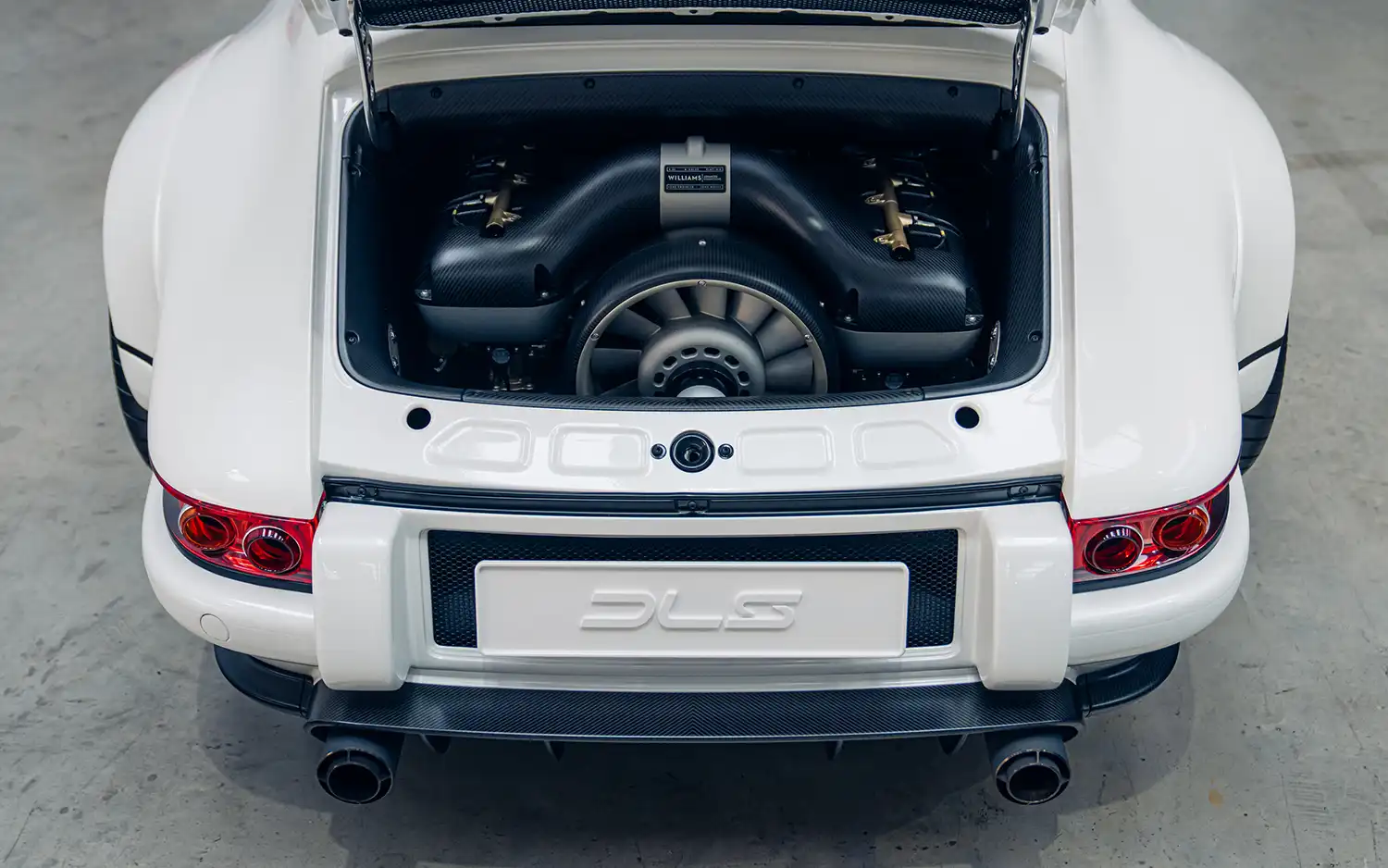 1990 Porsche 911 Reimagined by Singer – DLS EP1