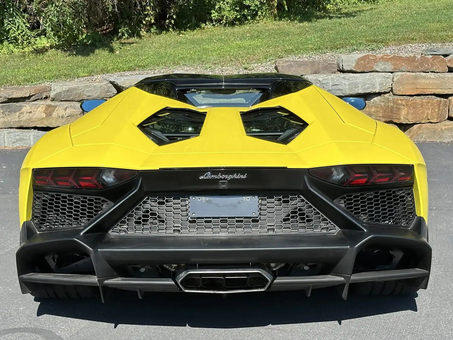 2014 Lamborghini Aventador Roadster