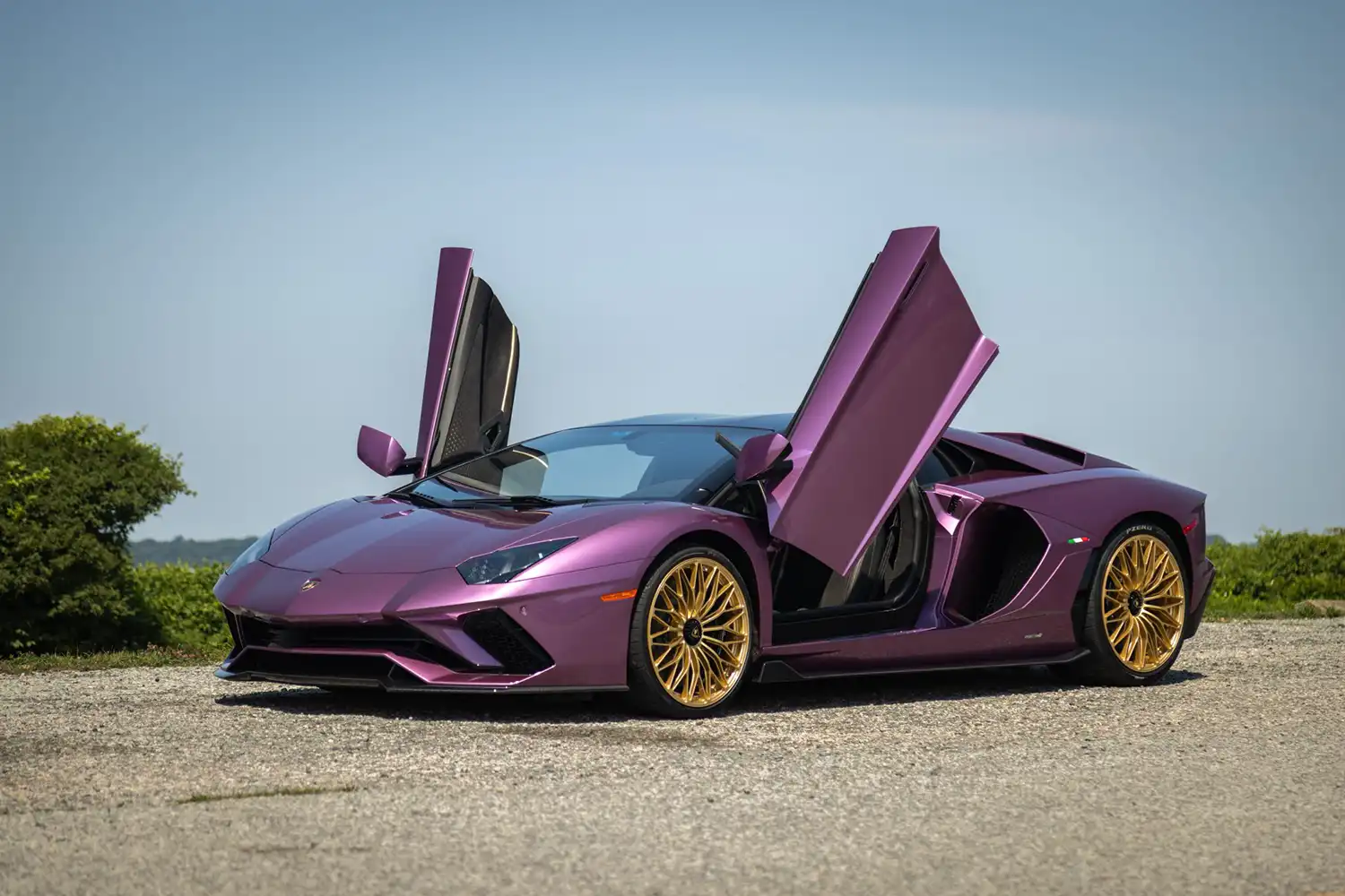 2022 Lamborghini Aventador Ultimae Roadster