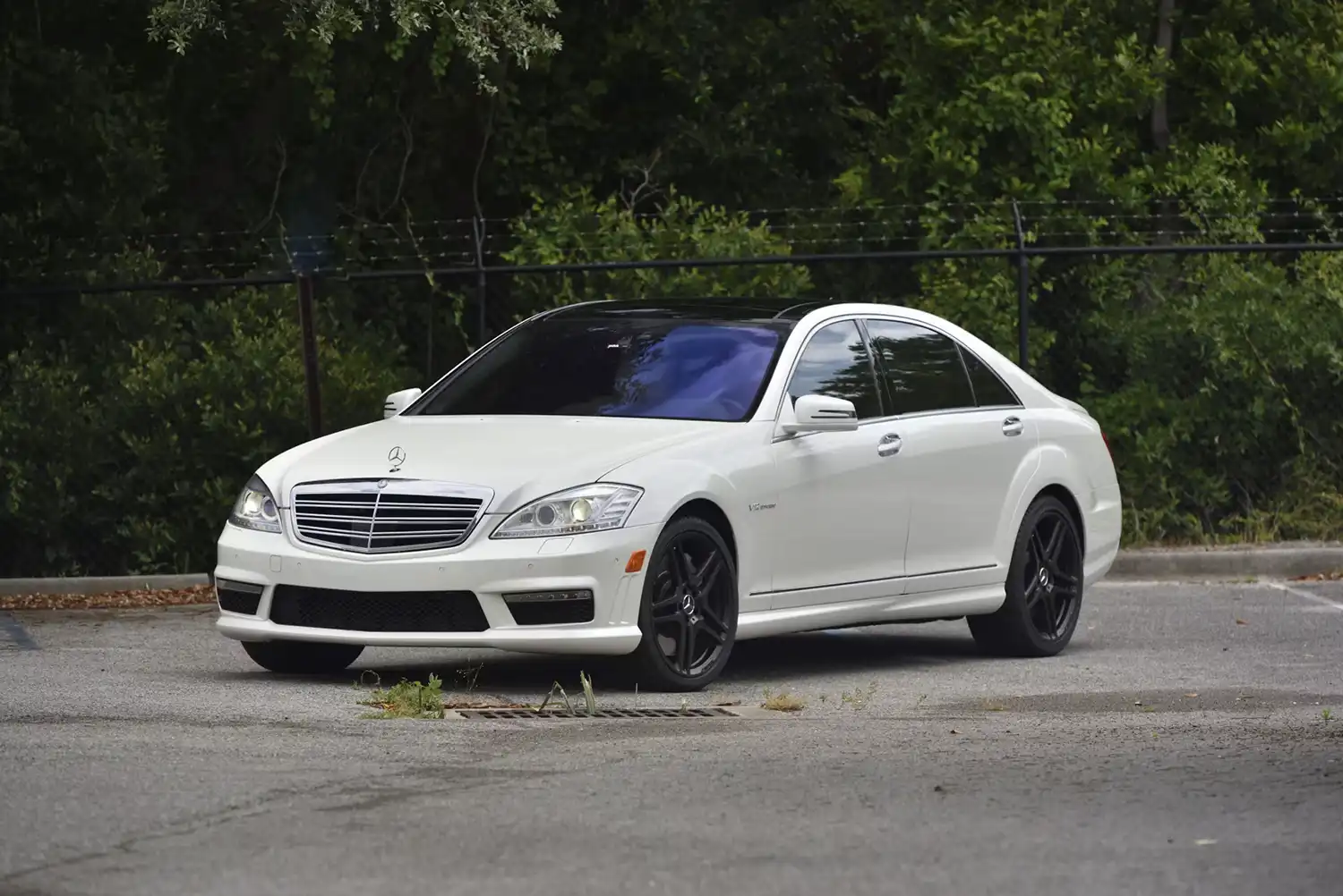 2010 Mercedes-Benz S65 Sedan