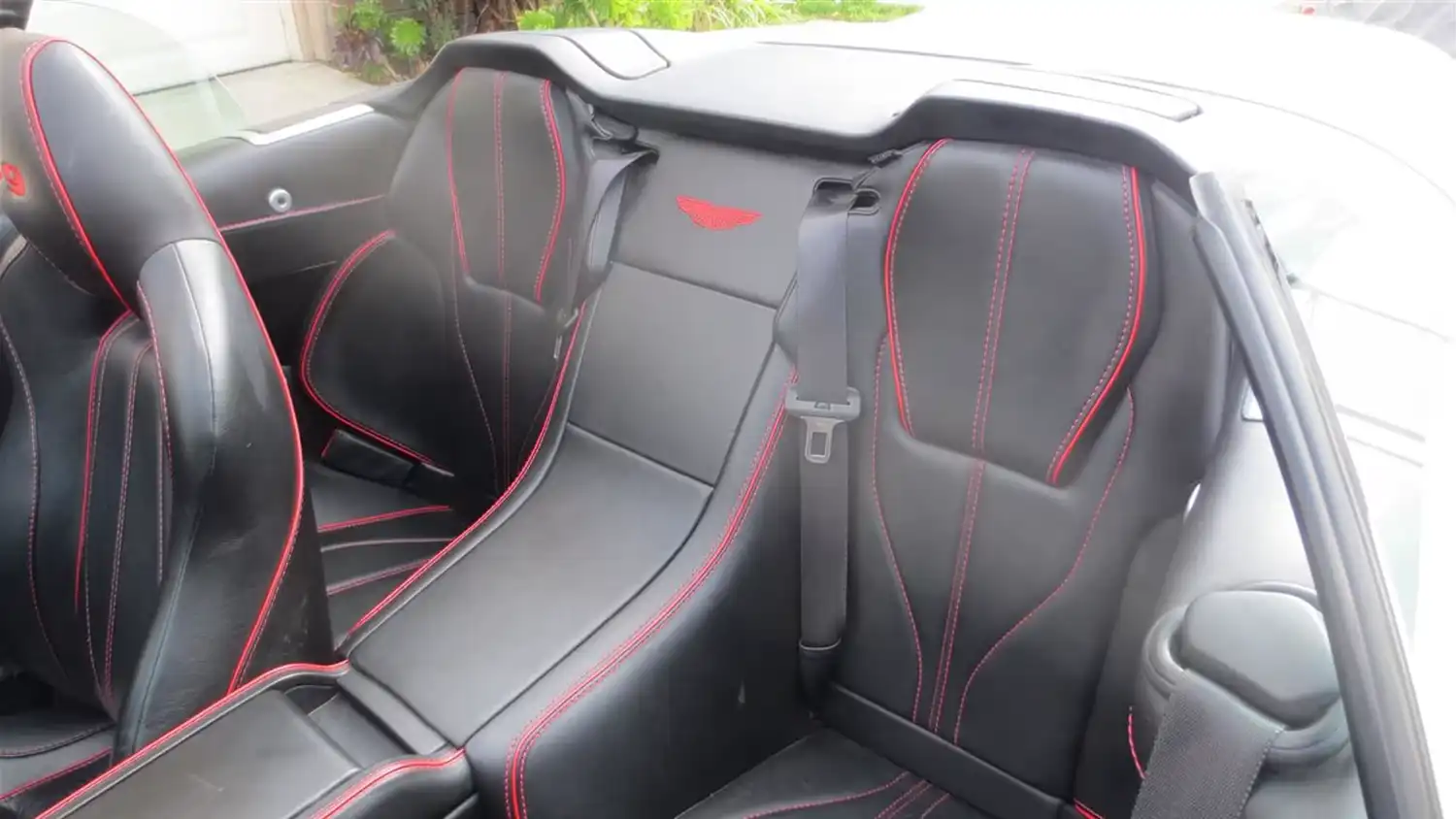 2015 Aston Martin DB9 Volante Carbon Edition Convertible
