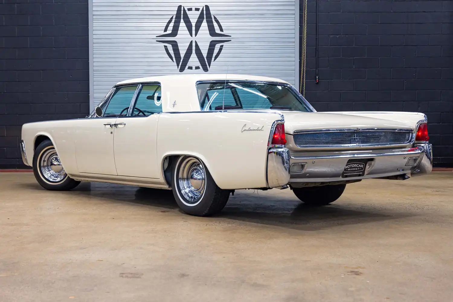 1961 Lincoln Continental
