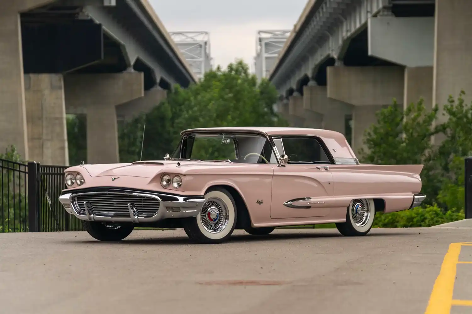 1959 Ford Thunderbird