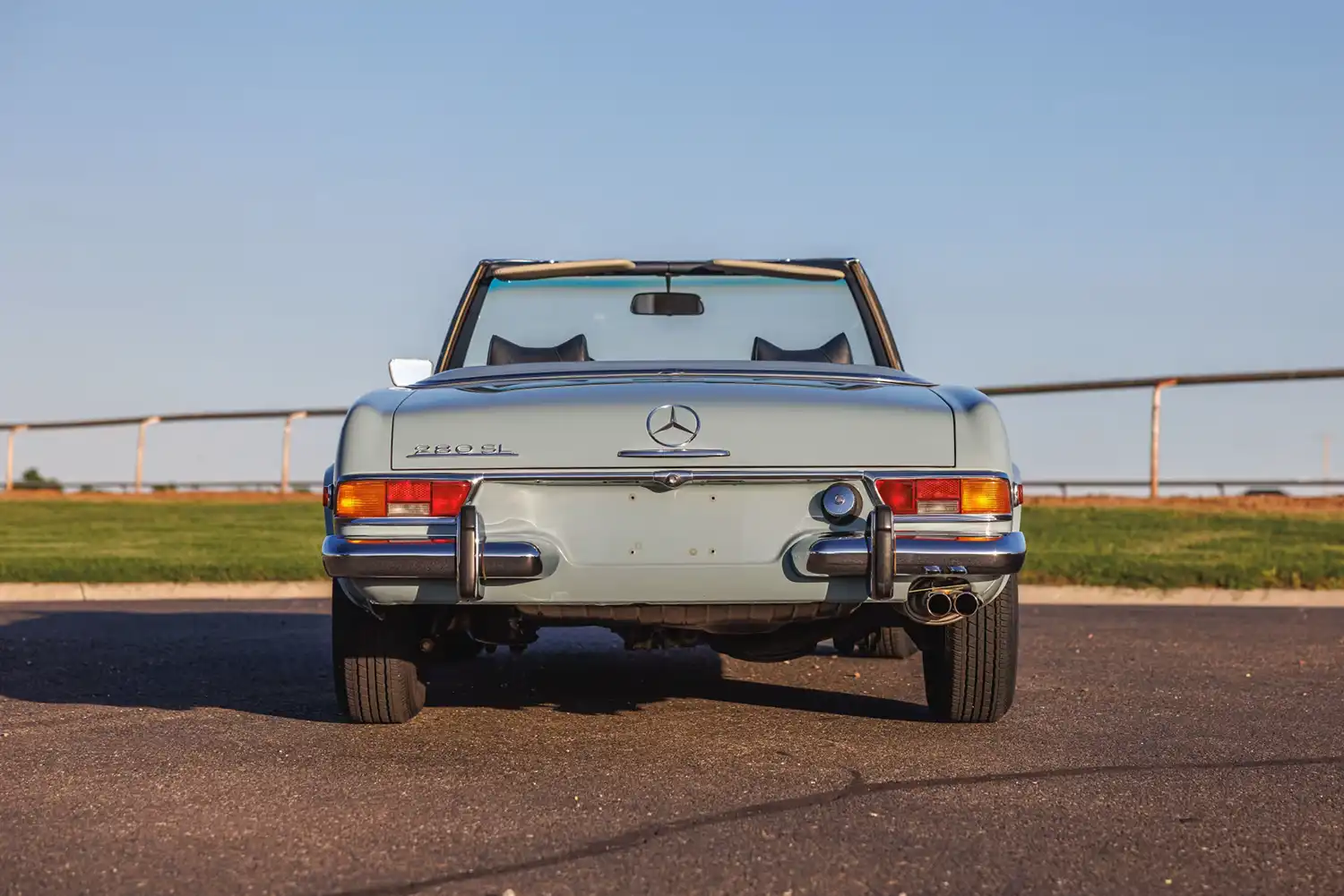 1970 Mercedes-Benz 280SL Pagoda