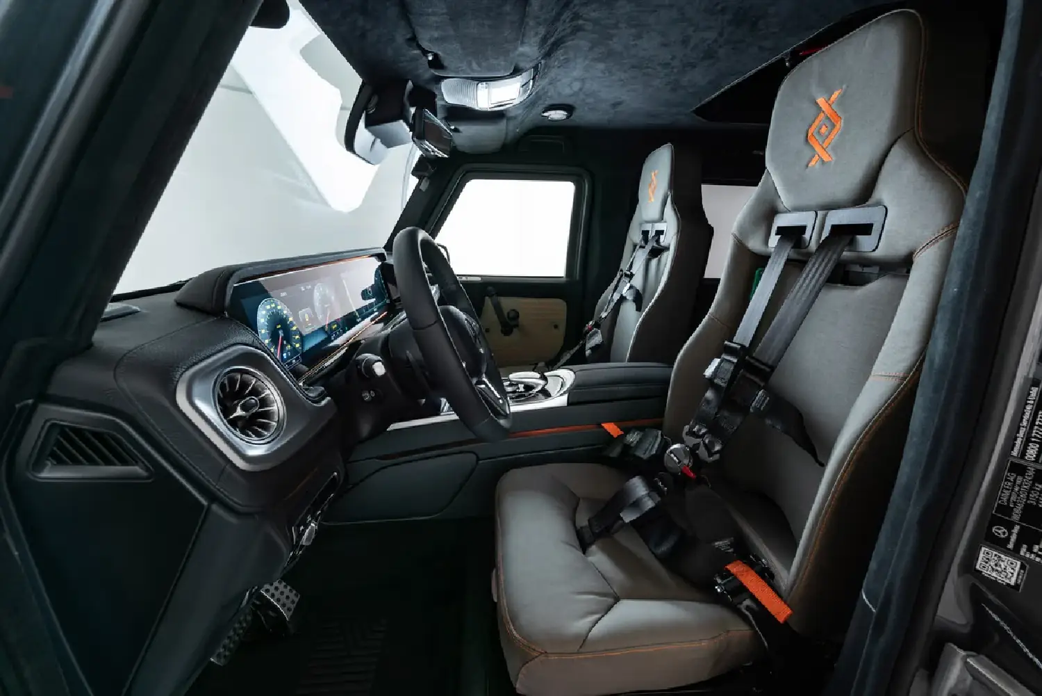 Brabus INVICTO MISSION VR6 Plus ERV