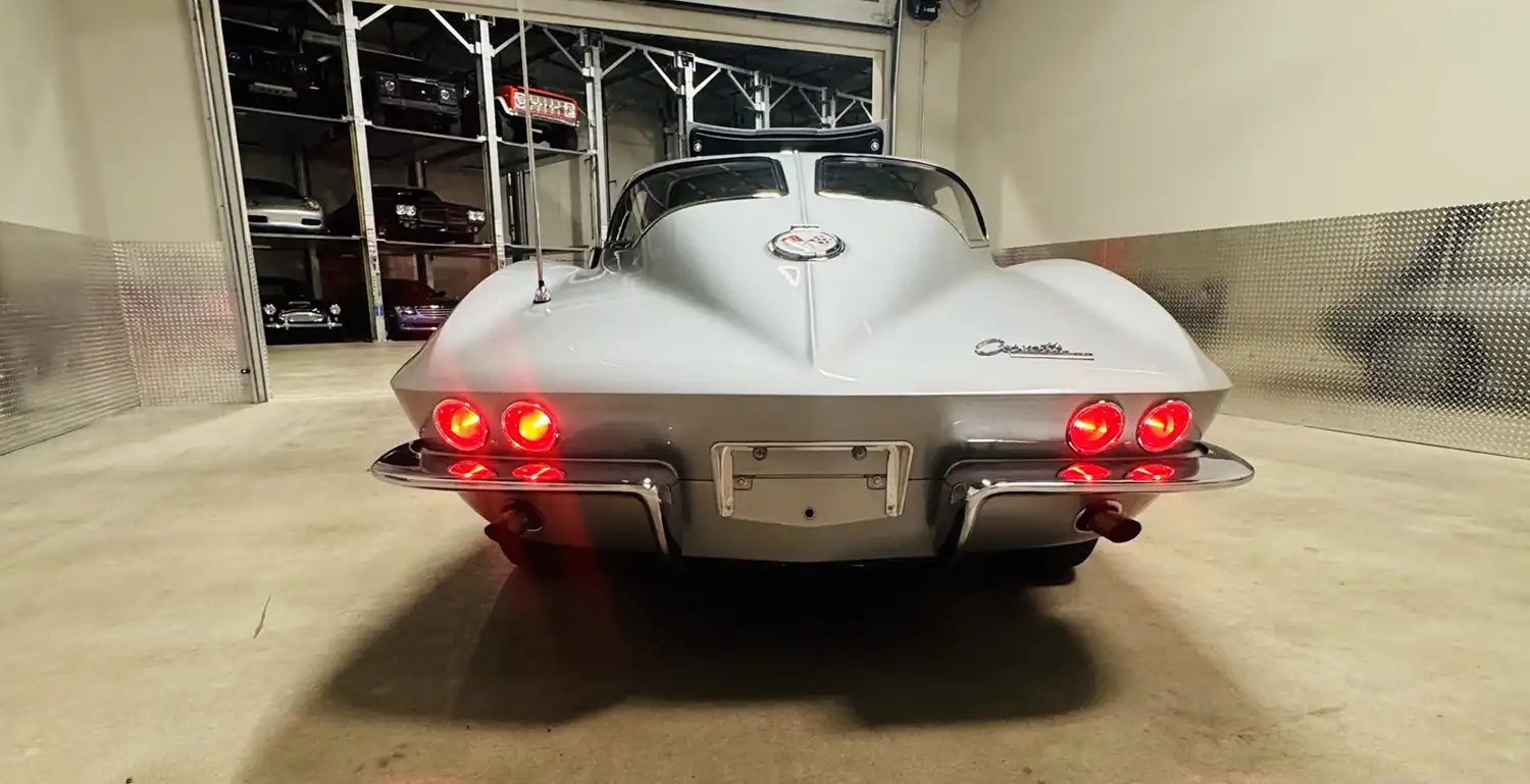 1963 Chevrolet Corvette coupe