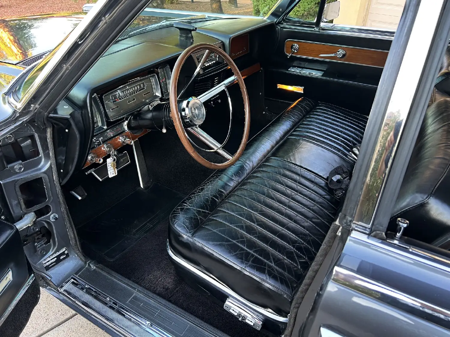 1962 Lincoln Continental Sedan