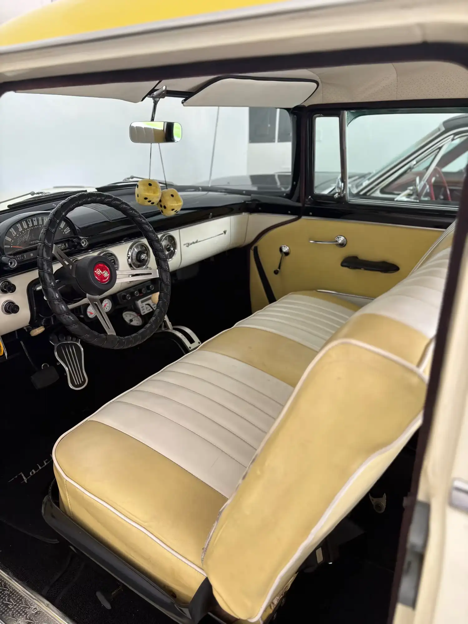 1955 Ford Fairlane Club Sedan