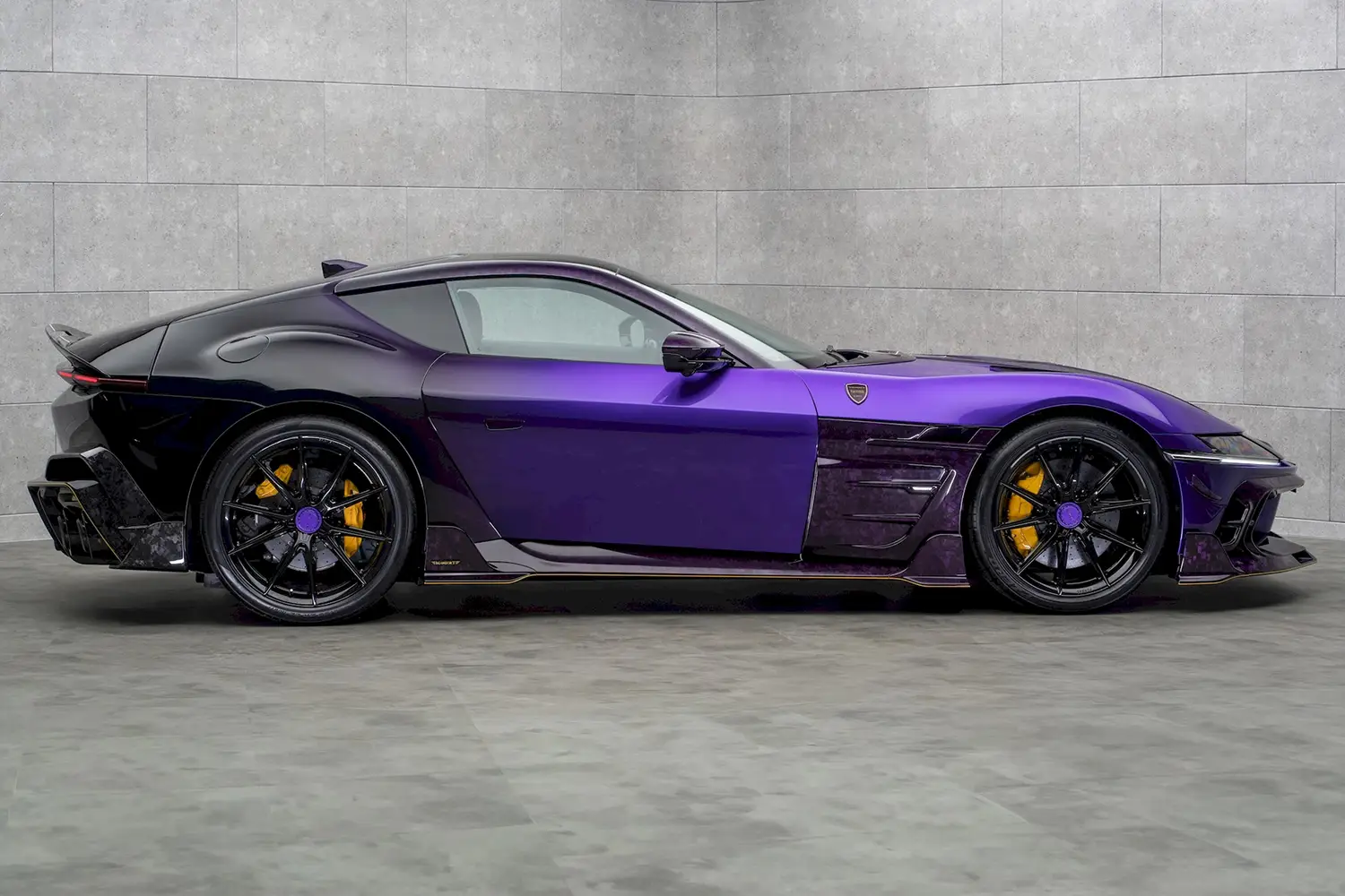 Ferrari 12 Cilindri Equestre by Mansory