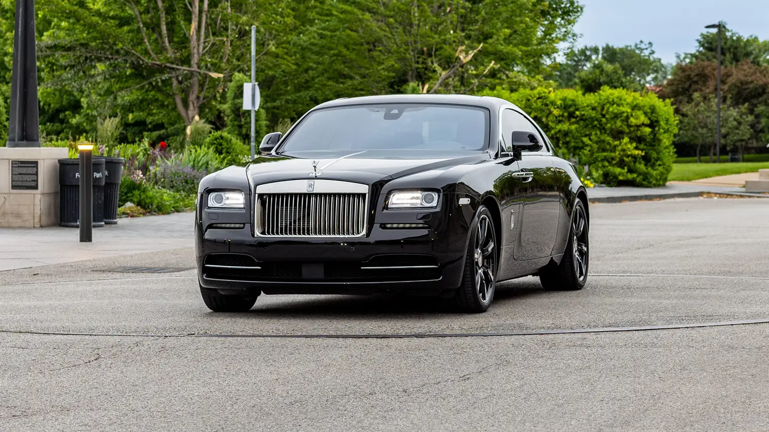 2016 Rolls-Royce Wraith Inspired by Music