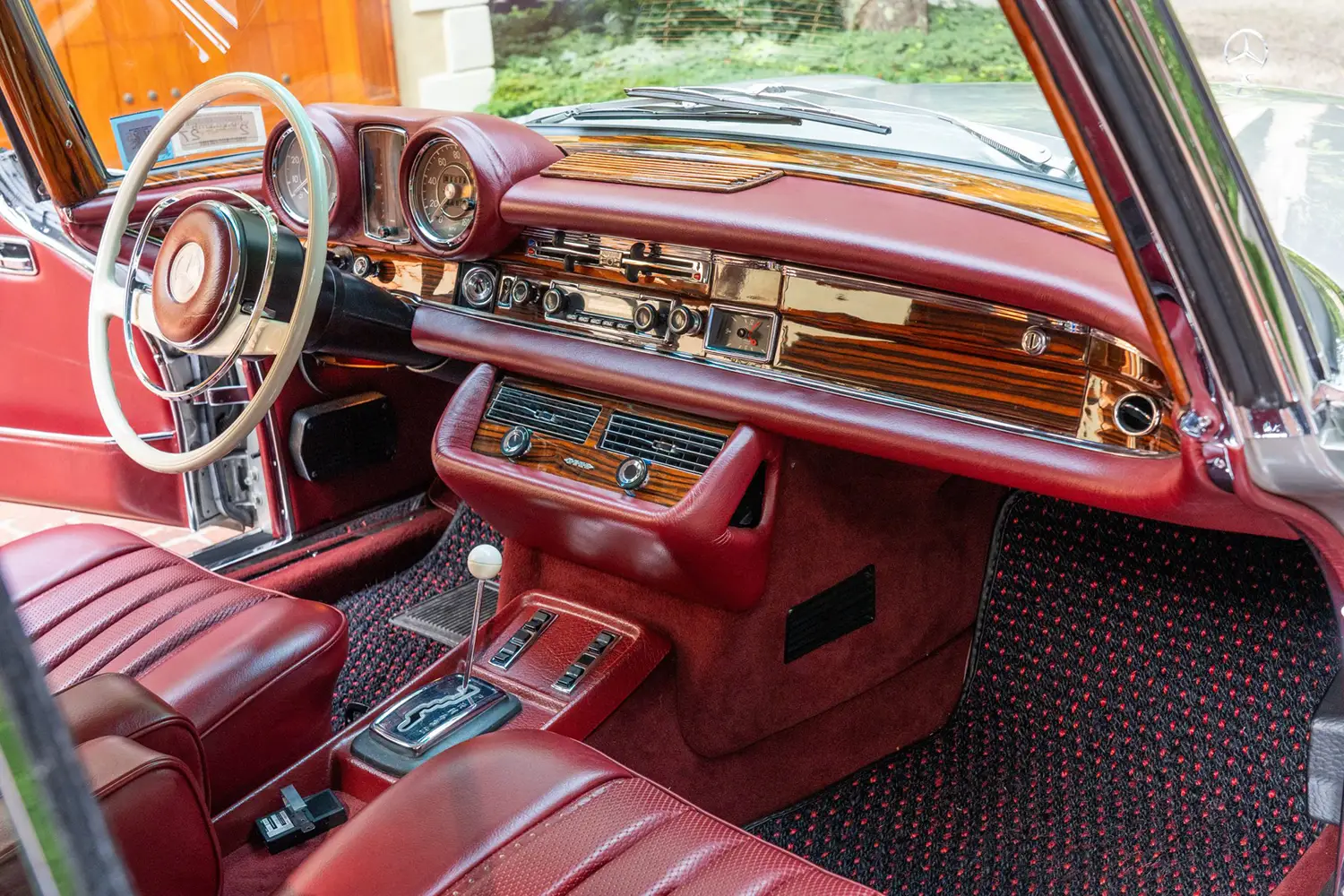 1971 Mercedes-Benz 280SE 3.5 Coupe